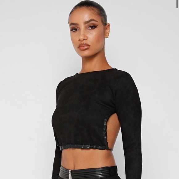 VEGAN SUEDE BACKLESS TOP - BLACK🖤 - Picture 5 of 11